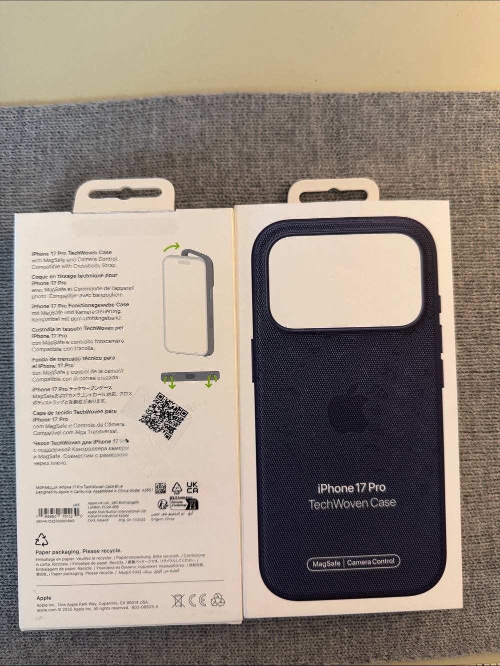 Apple iPhone 17 Pro TechWoven Case - Navy Blue